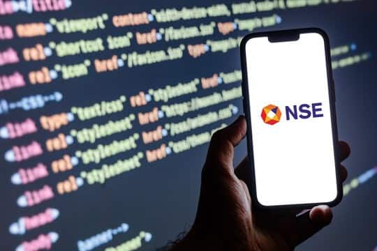 NSE Holiday List for the Year 2025 4 Understanding NSE Trading Hours